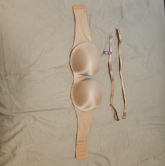 Ambrielle Other - Ambrielle Nude Smooth Convertible Strapless Push Up Bra With Original Straps